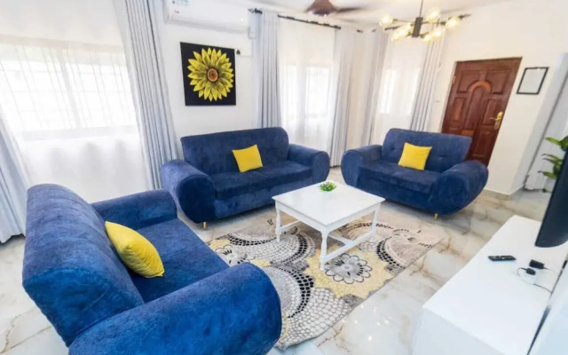 Lux Suites Nyali Holiday Villa
