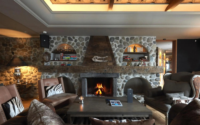 El Lodge Ski and Spa