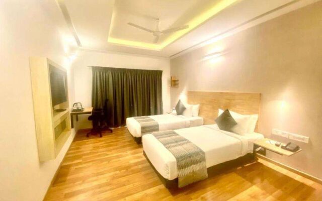 Click Hotel DBR