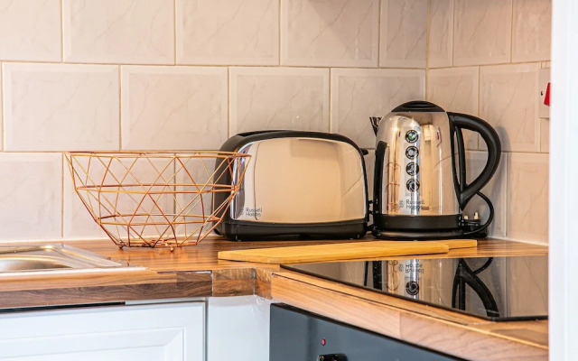 Victoria Quays Loft Apt - Free Parking
