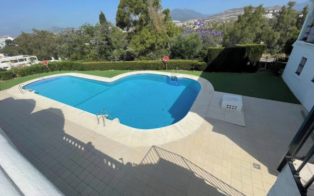 Marbella - House - Sleeps 4 - Pool - Parking