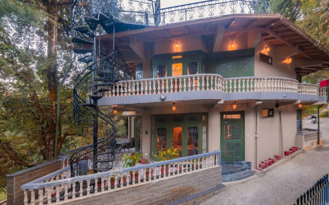 StayVista at Villa 360