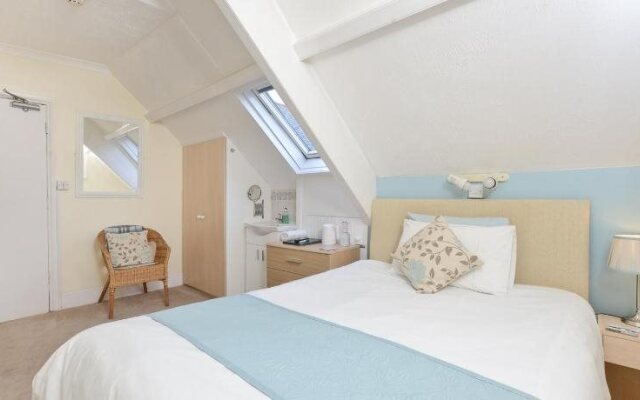 Pendennis Guest House