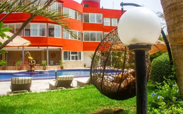 Iris Toubab Hotel