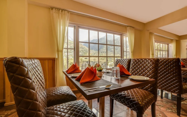 Summit Khangri Karpo Retreat and Spa