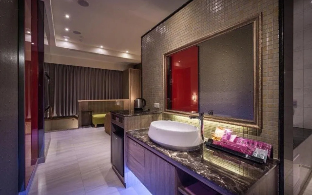OUGE Boutique Motel - Pingtung