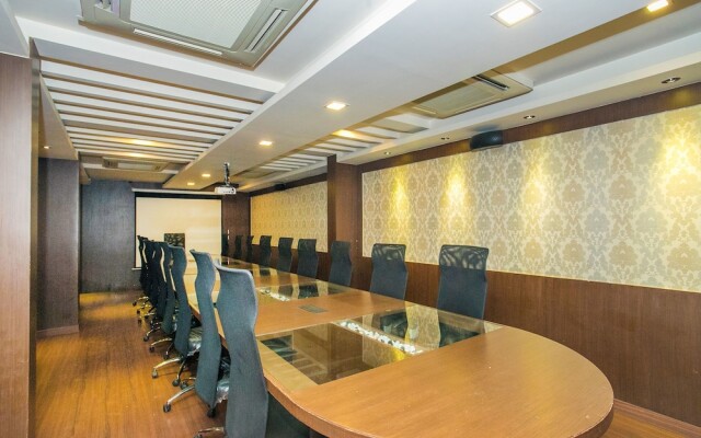 OYO 16557 Sri Krishna International