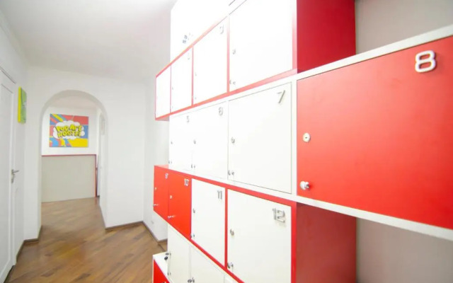 Art Hostel