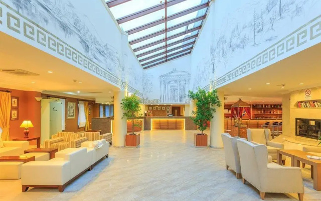 Pine Forest Hotel