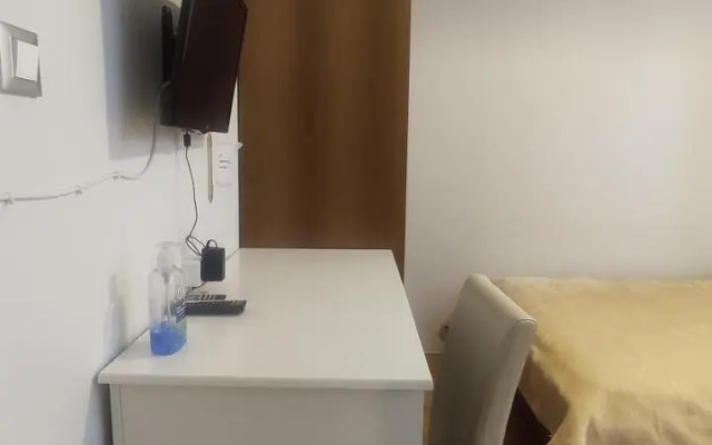Eleni's Rooms