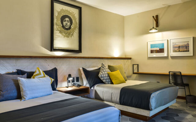 Hotel Criol