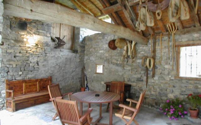 Apartamentos Casa Buisan