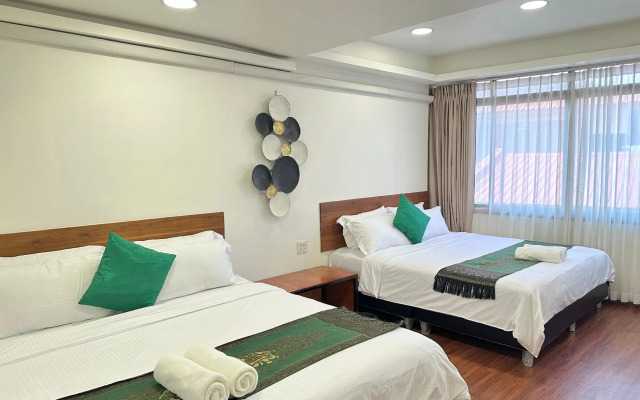 Longzhu Guesthouse