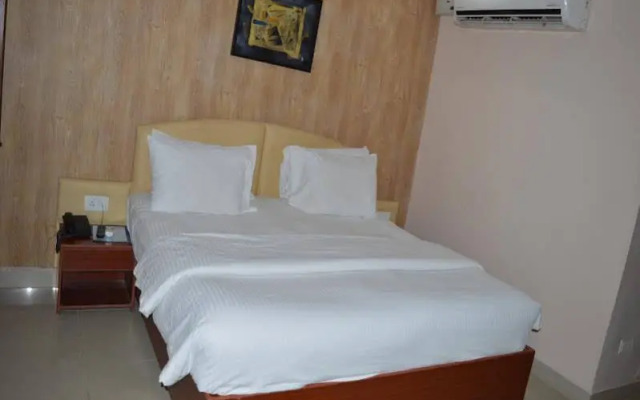 Kandy Plr Hotels