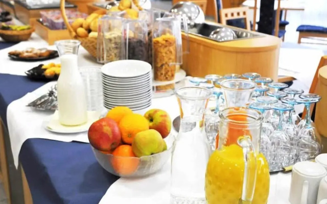 Miratel Hotel