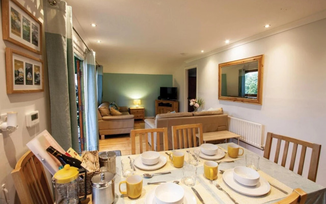 Merlins Cabin - 2 Bedroom Cabin - Blaen Cedi Farm - Penclawdd