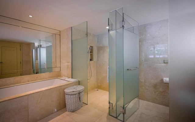 Resorts World Sentosa - Equarius Hotel