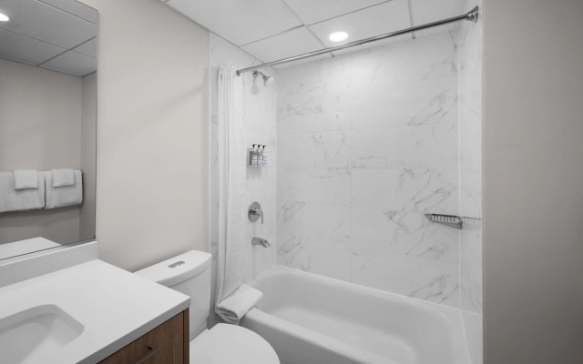 Reside Navy Yard, a Wyndham Residence