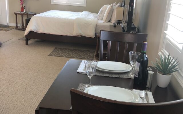 Bluewaters Retreat Bachelor Unit