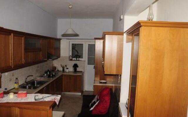 Ionias Apartment