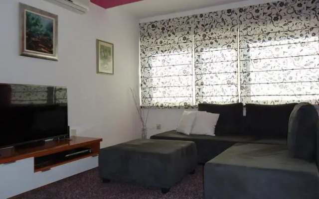 Apartment Yvonne