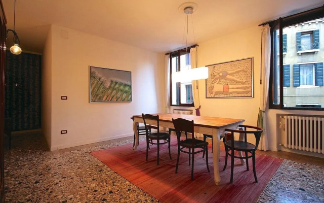 Veniceiloveyou Apartments