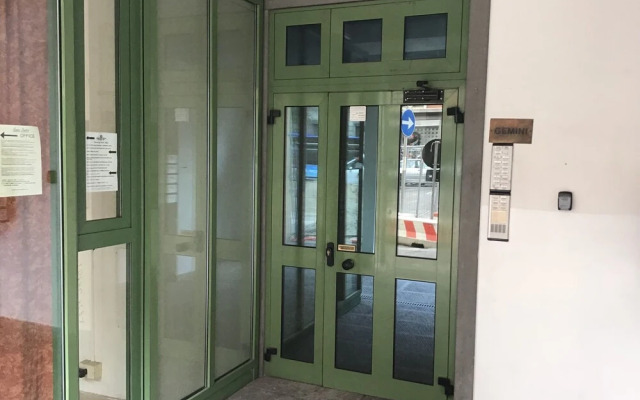 "2 pax Studio, Month to Month Lease, Utility Costs Included"