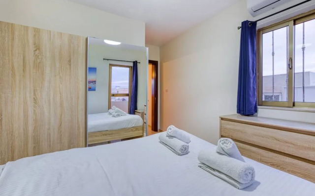 St James the Traditional 4-bed Townhouse Terrace