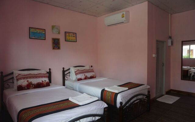 Bann Kwanlada Hotel