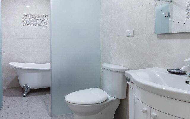 Chuan Cheng Castle Hotel