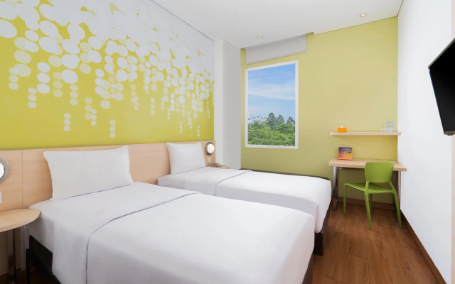 Zest Airport Jakarta by Swiss-Belhotel International