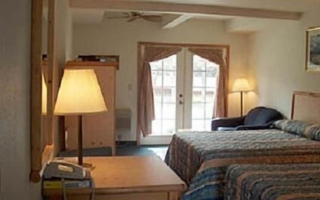 Edgewater Inn Shady Cove