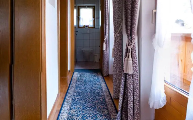 Chalet - Apartments Julitta Oberhollenzer