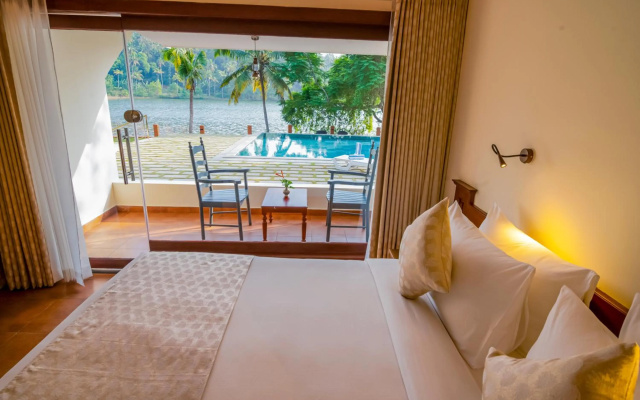 Fragrant Nature Backwater Resort & Ayurveda Spa – Guest Rooms – Paravur