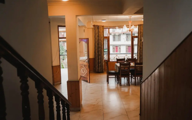 Hipostel Manali