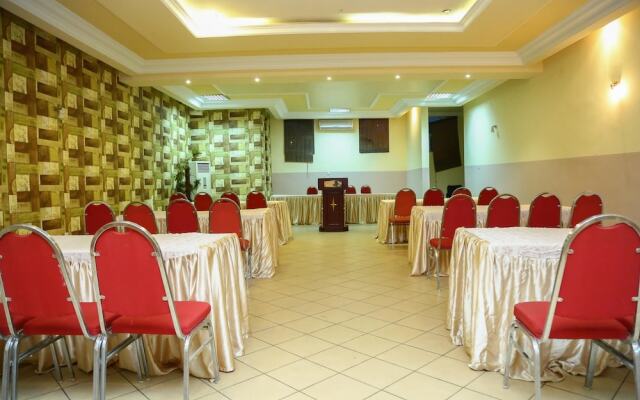 Golden Tulip Essential Benin City