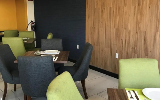 Hotel Aeropuerto