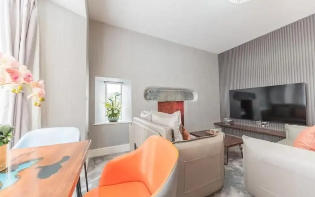 The Old Stamp House Apartment