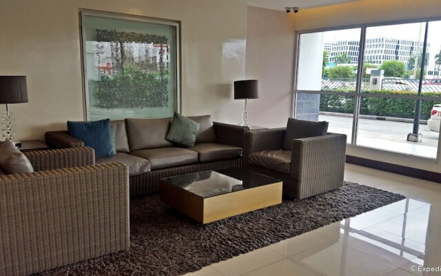 CondoDeal at Sea Residences