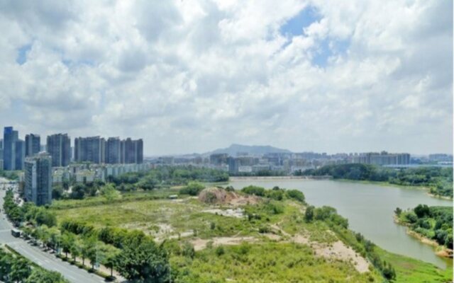 Shenzhen City Hotel North Railway Station