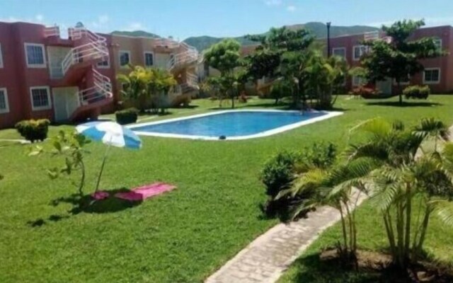 Alojamiento con piscina en Acapulco