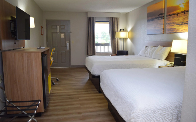 Days Inn by Wyndham Elberton