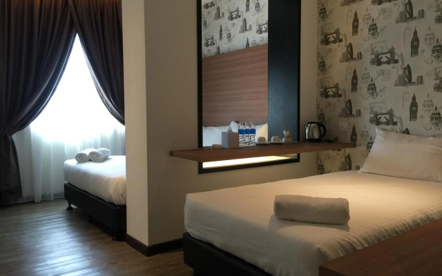 D Elegance Hotel