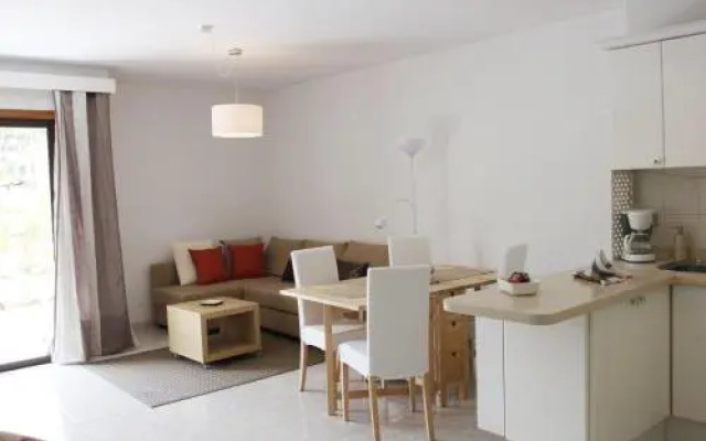 Prime Homes-Bright Attic 2bd Apartment