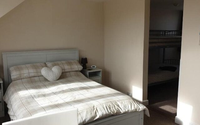 Crofton Guest House
