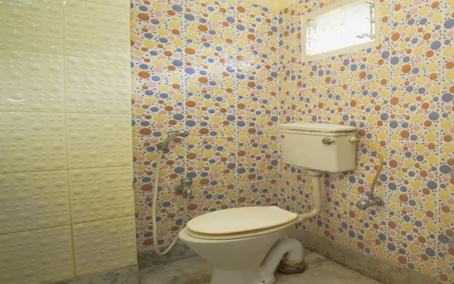 Hotel Sarojini Palace by OYO Rooms