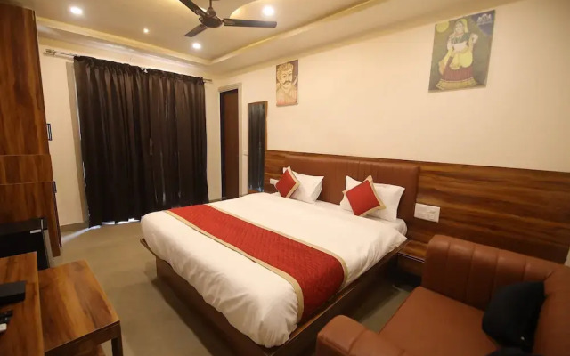 Hotel Vrajraj Palace
