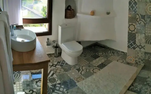 5 Kaza Hotel