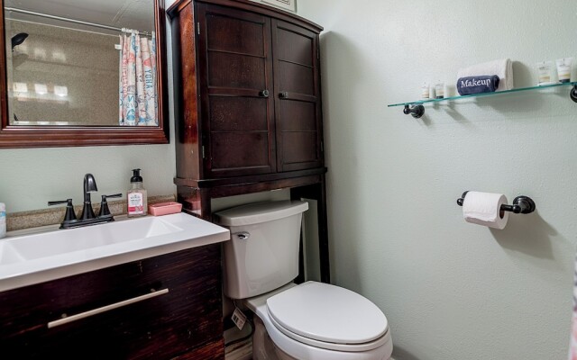 The Victorian by 3rd Coast Getaways