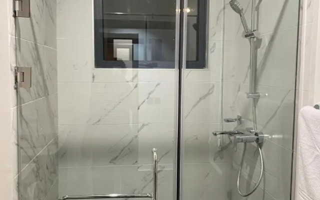 Park Apartments D-plus One bedroom + Living Room